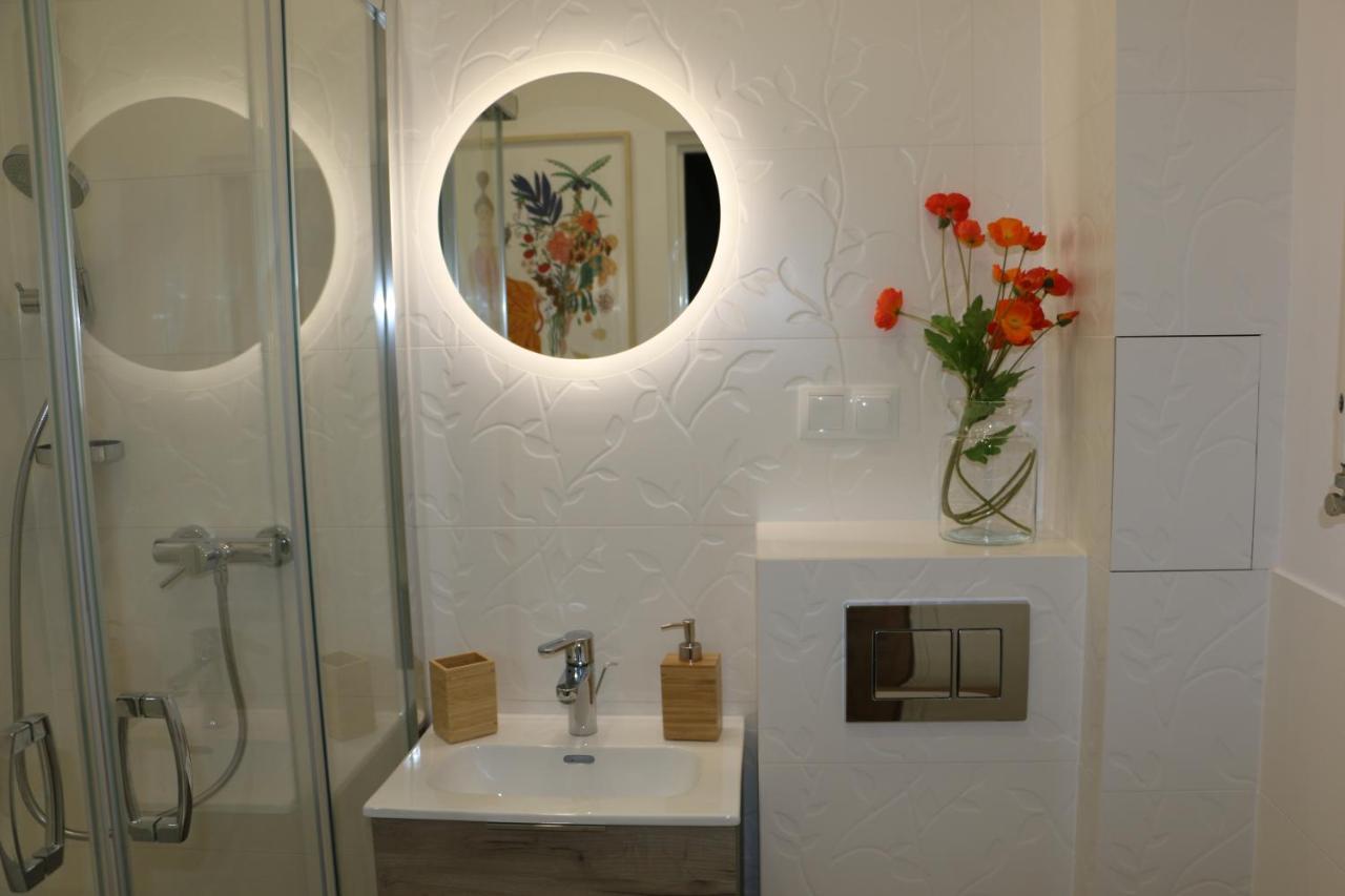 Apartament Freedom Kolobrzeg Exterior photo